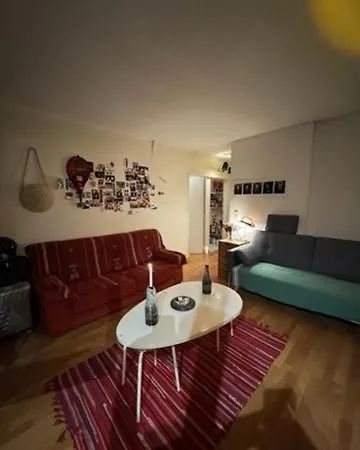 Eiffel Tower View & Swimming Pool, Cosy - Center * Paris