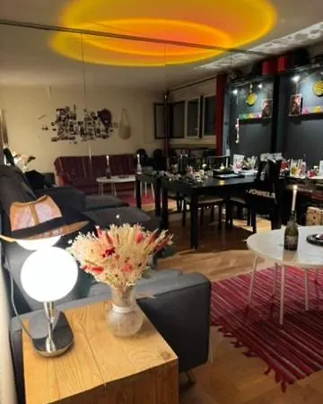 Apartamento Eiffel Tower View & Swimming Pool, Cosy - Center *