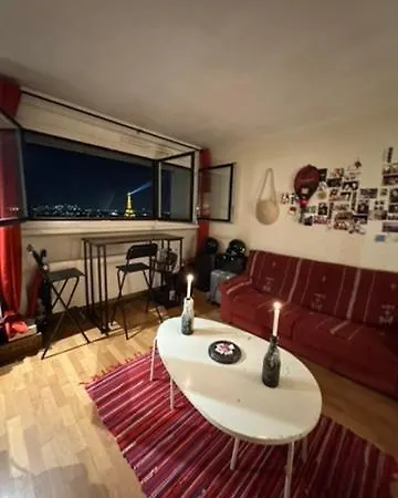 Eiffel Tower View & Swimming Pool, Cosy - Center Apartamento