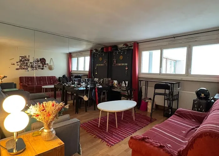 Eiffel Tower View & Swimming Pool, Cosy - Center *